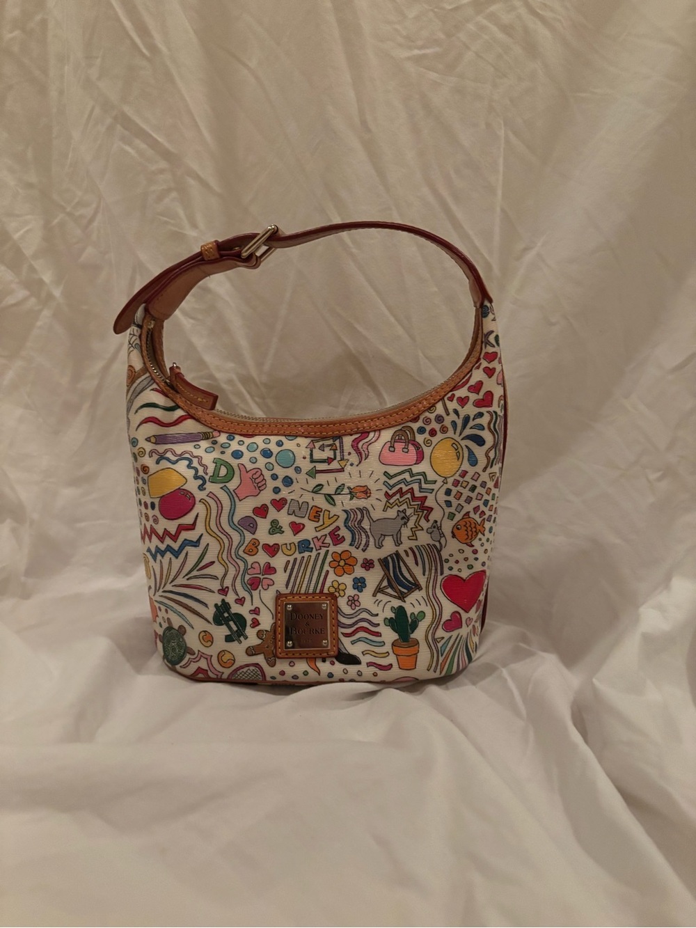VTG/Limited Edition Dooney & Bourke “Fun America Summertime” Hobo Bag